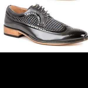 Men’s Wing Tip Brogue Two Tone Gino Vitale dress shoes black size 9.5
